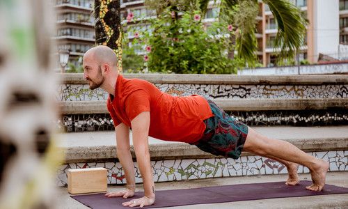 Willis Johnston in plank pose. 